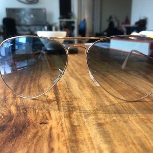 Ray Ban Aviator sunglasses